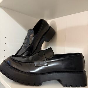 Madden Girl Black Chunky Loafers